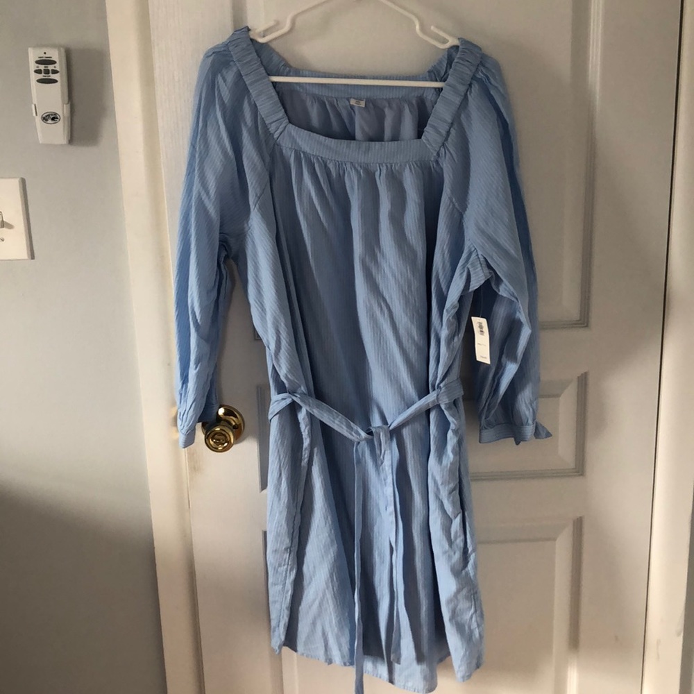 Old Navy dress